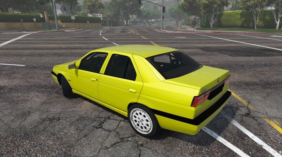 侠盗猎车手系列 人物角色 1992阿尔法罗密欧155 q4 [附加组件] 截图